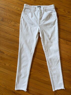 Express White Skinny Jeans — Women's High-Rise Style